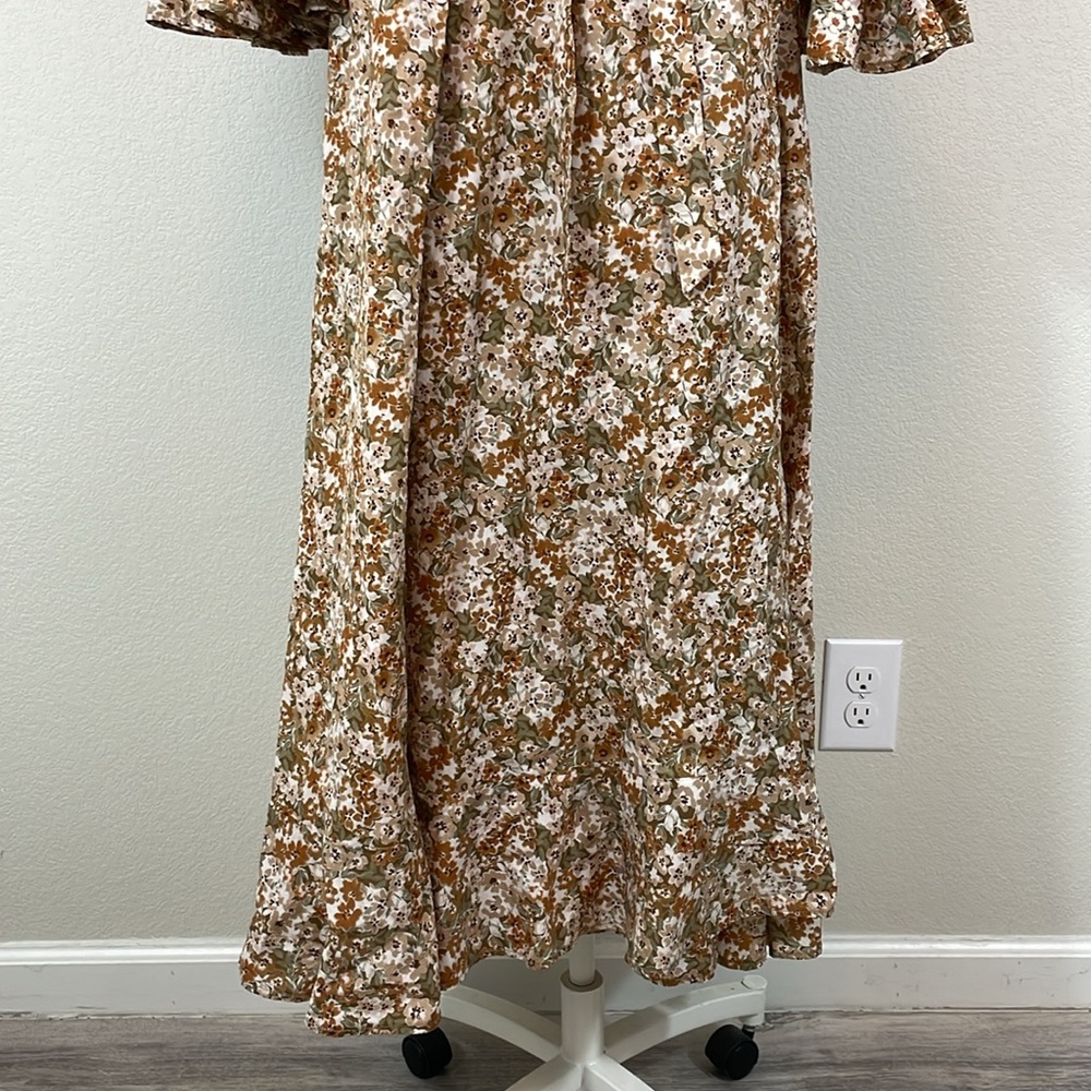 NWT Mi Golondrina brown floral wrap maxi dress with ruffle sleeves size large - Picture 6 of 13